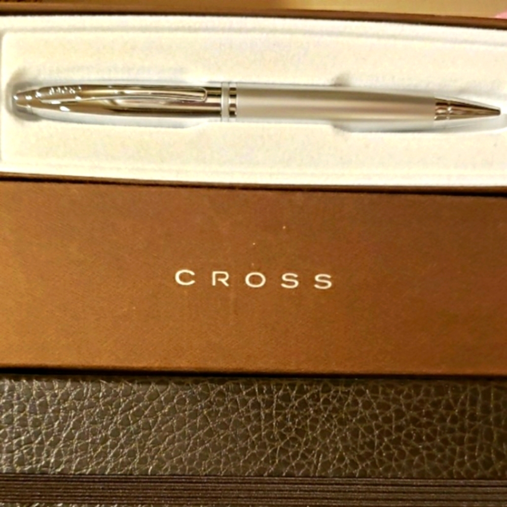 Cross pen.